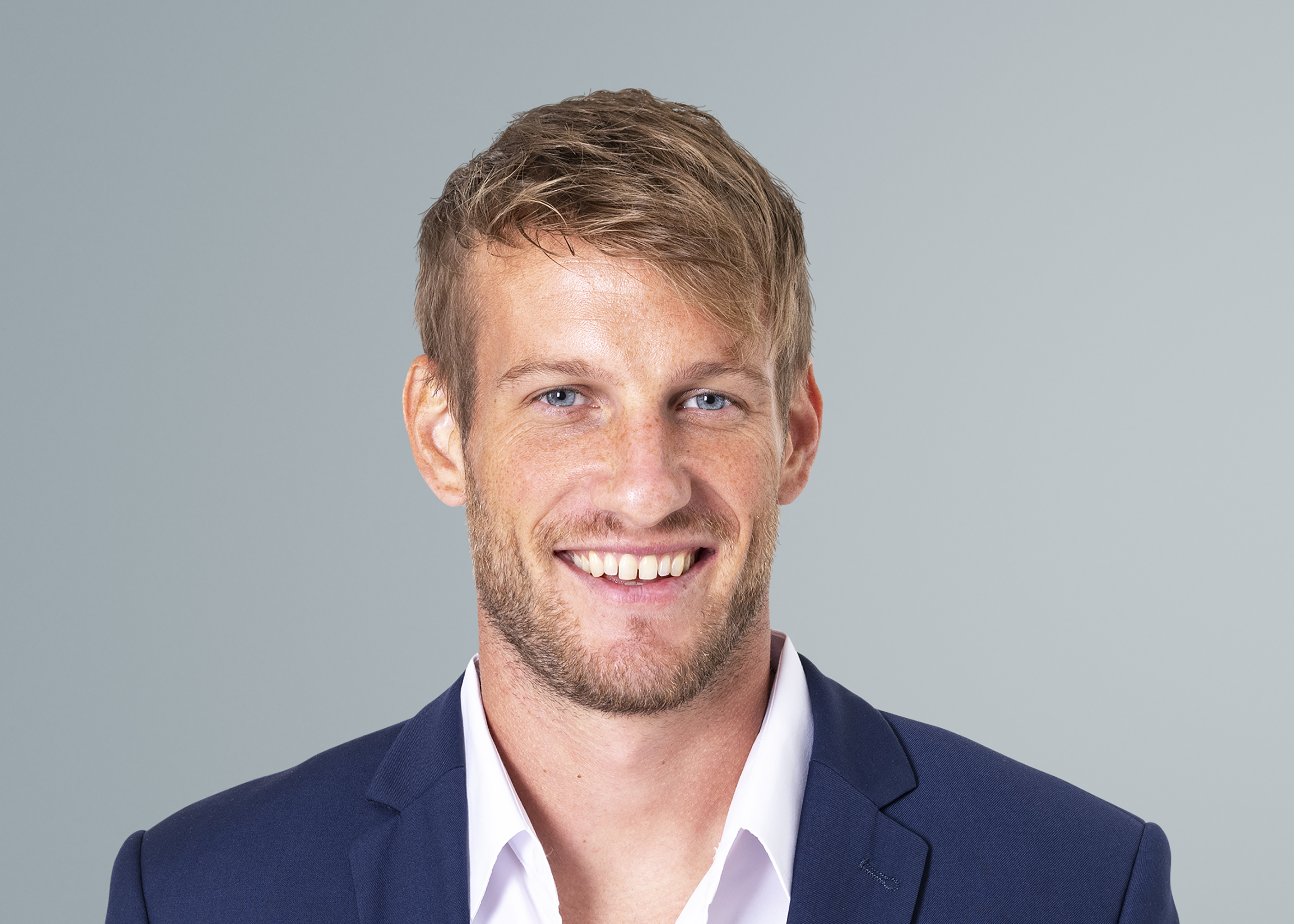 Erik Bonart